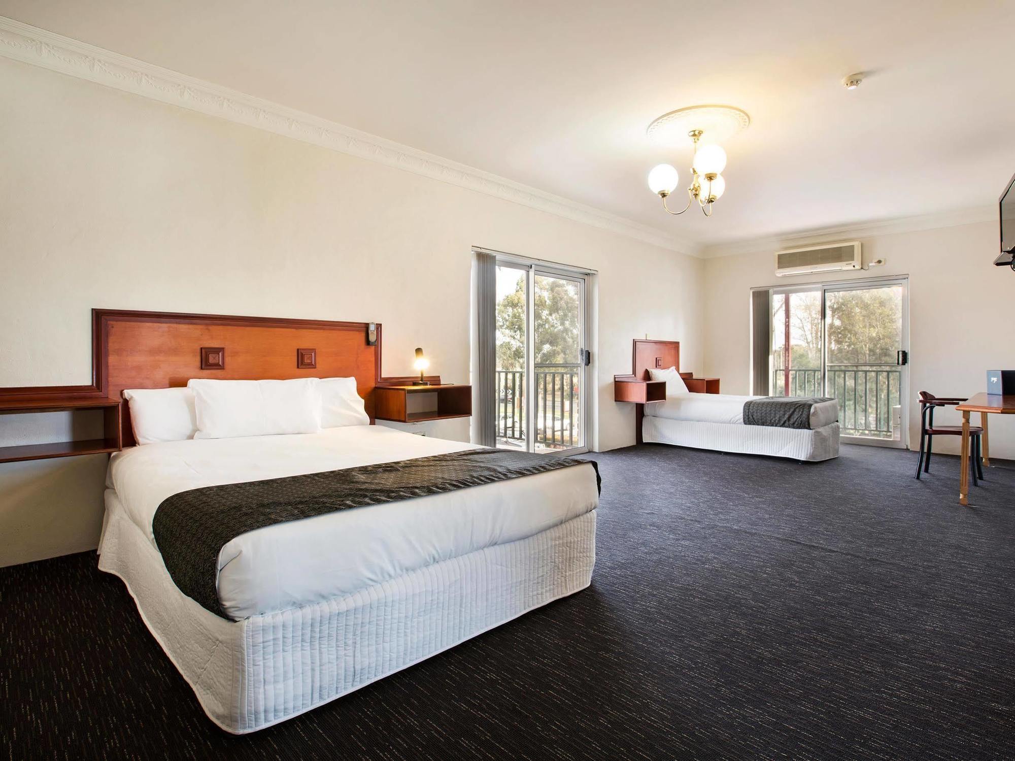 Nightcap At Blue Cattle Dog Hotel Rooty Hill Εξωτερικό φωτογραφία